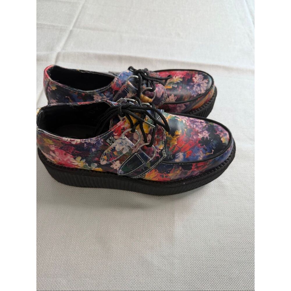 T.U.K. Floral Velvet Viva Mondo Creepers Women’s Floral Shoes Size 7